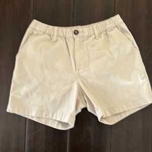 Men’s Chubbies brand khaki shorts